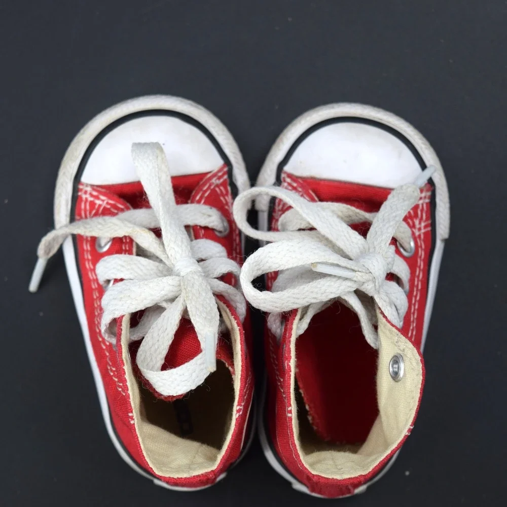 Converse Chuck Taylor All Star Kids Size 3 Red Good High Top Canvas Sneakers